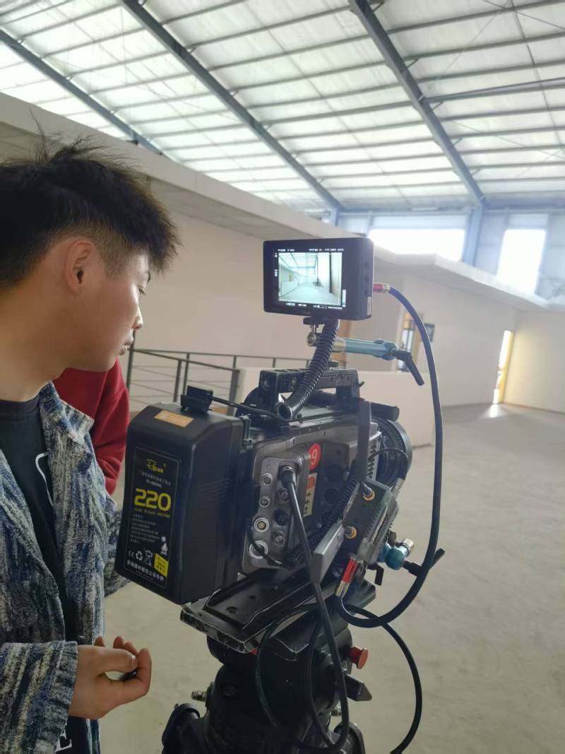 创新驱动，智领未来——新丰县TVC与广告片拍摄制作的创新实践
